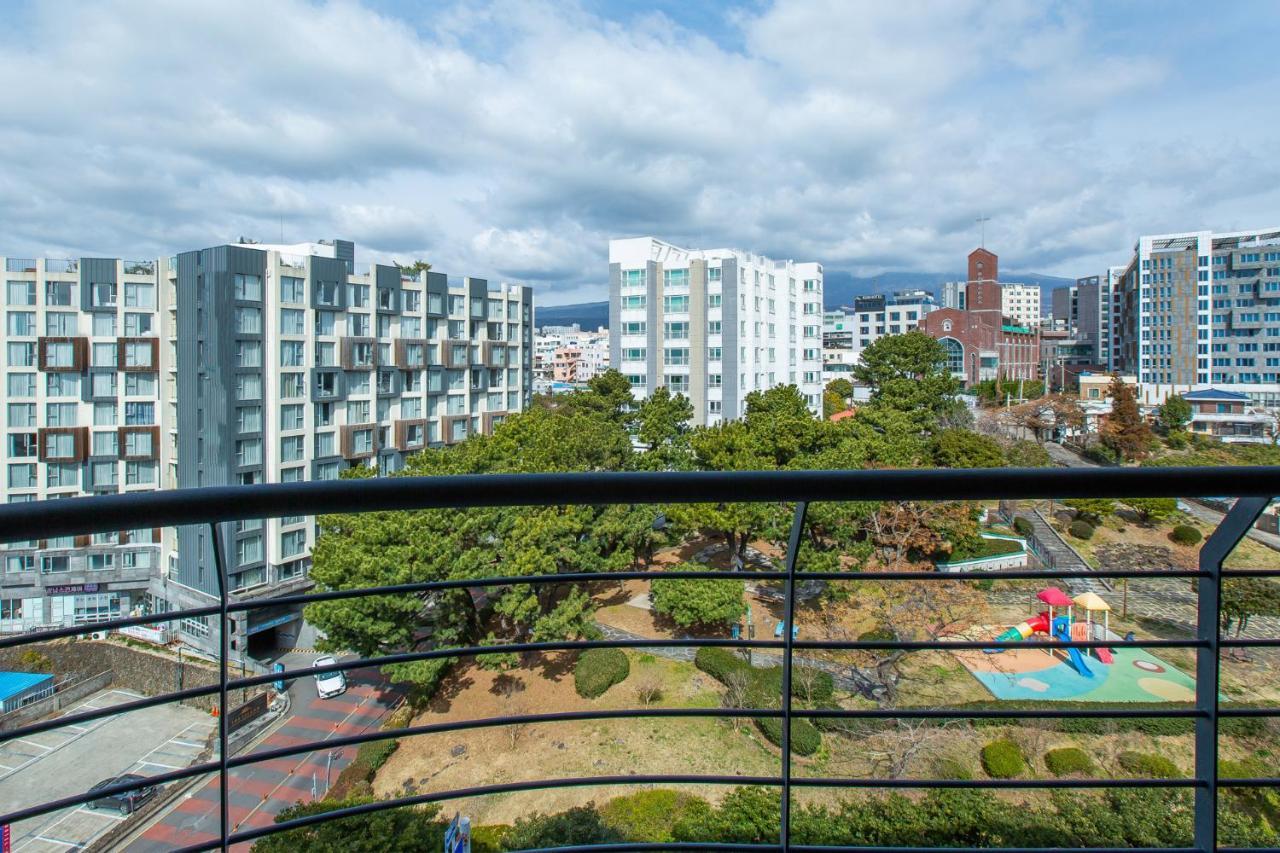 Hotel Bridge Seogwipo Exterior photo